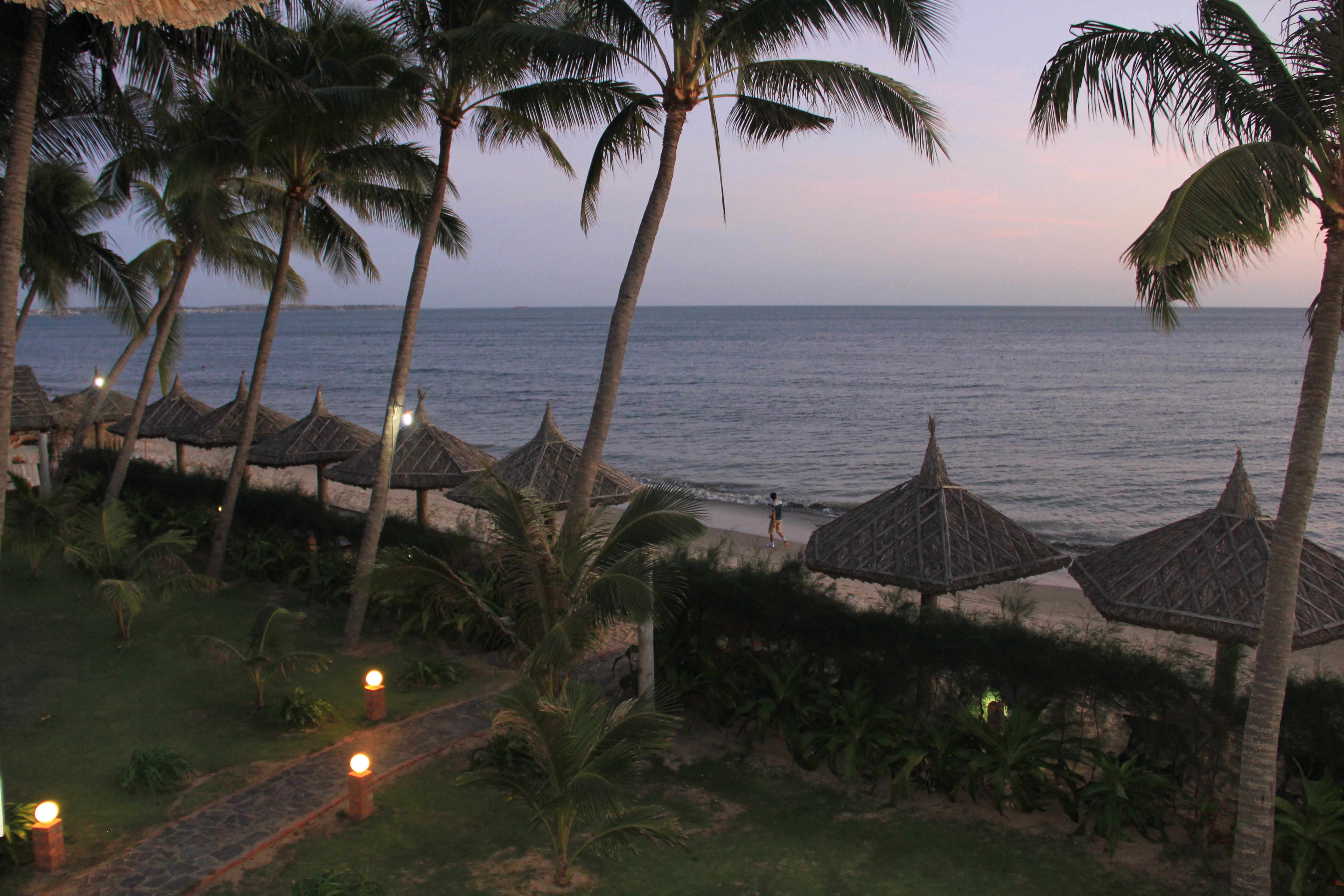 Little Paris Resort Phan Thiết Eksteriør billede